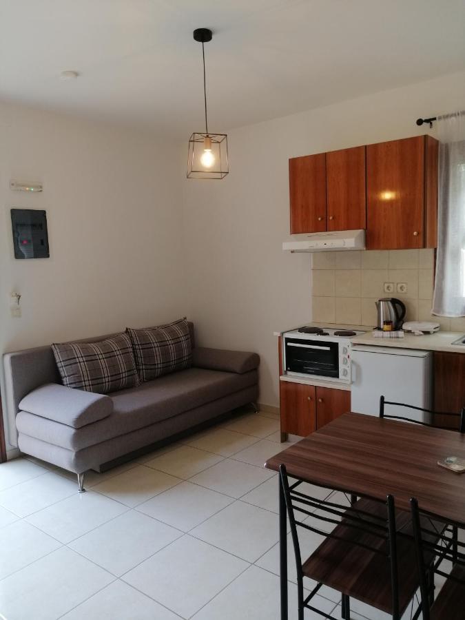 Oasis Apartments Livadia  Exterior foto